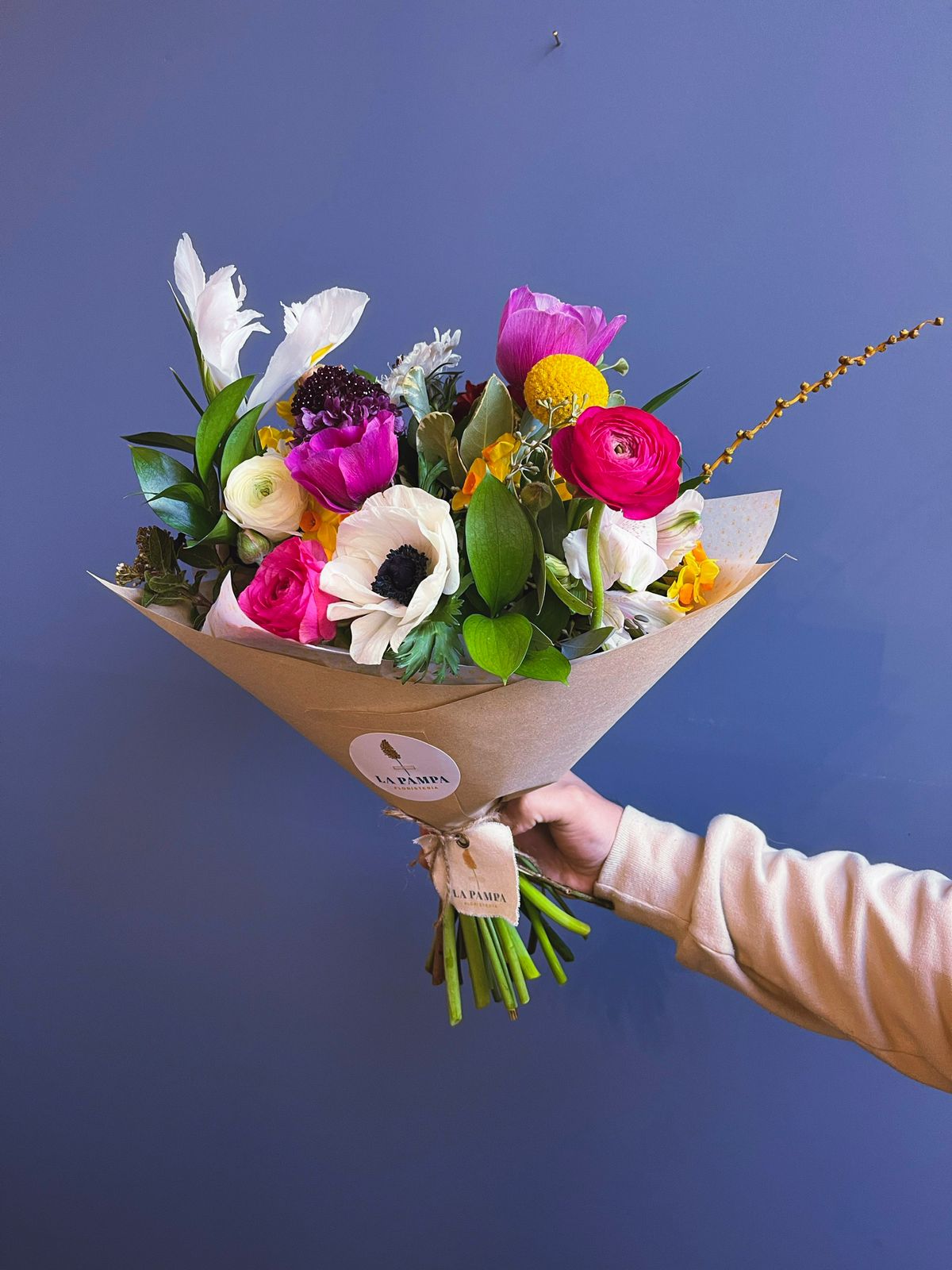 Ramo Pequeño de ocho varas de flores